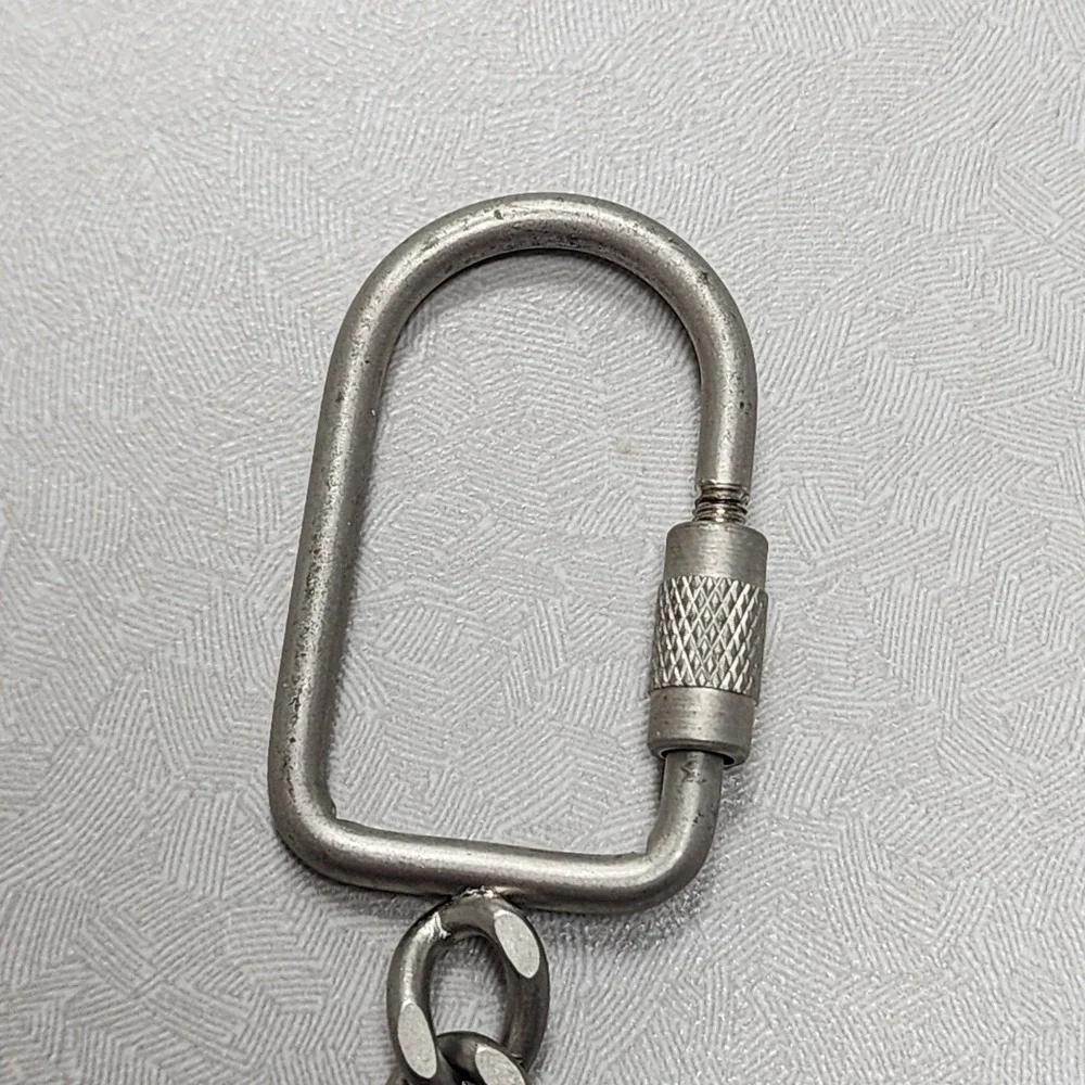 Vintage Philadelphia PA Spinning Keychain Center Collectible Silver Gold
